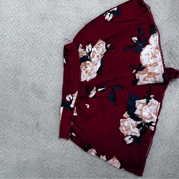 Tobi matching set (top sz S and bottoms sz M) - Picture 2 of 4